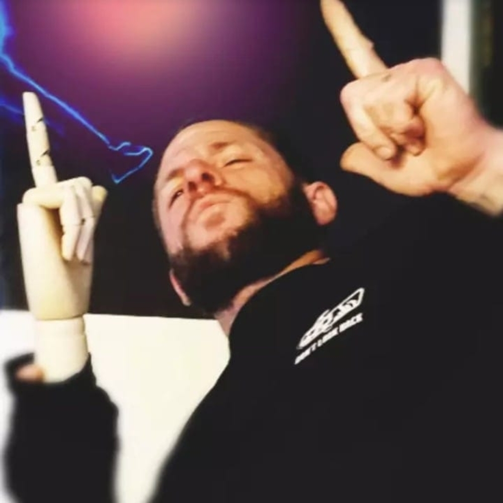 Meet your Posher, Brandon